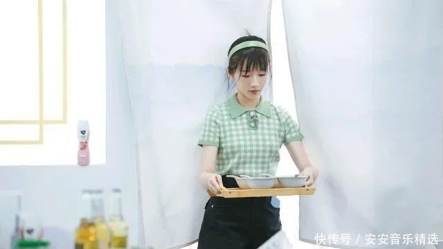 节目中|从全网嘲到全网夸,赵丽颖也被高情商的她全方位碾压?