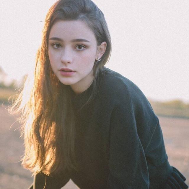  美女|我一直对“秀色可餐”这个词持怀疑态度，今天看到这些美女我信了