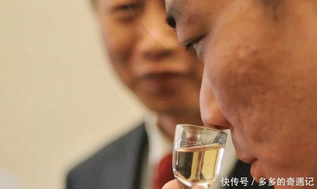 品质|3大口感好白酒排行榜,第一名不是茅台,反驳无用,喝过的已老了