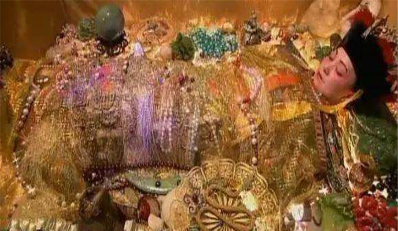 手中|慈禧口中那颗价值8亿的夜明珠,如今在美国大亨手中,却拒绝归还