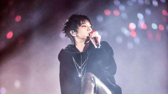 华晨|华语男歌手热度榜,华晨宇再次“跌落神坛”,周深空降榜单前十