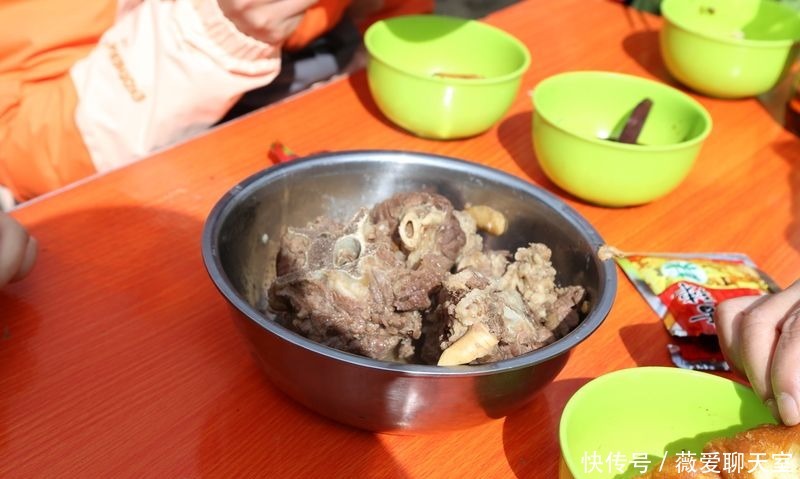 杨乃武|杨乃武和小白菜是清朝四大奇案之首，因它还诞生一道名菜