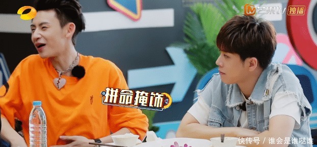 表现|看明星考驾照出现的问题,戚薇表现差点没被笑死,节目太有创意