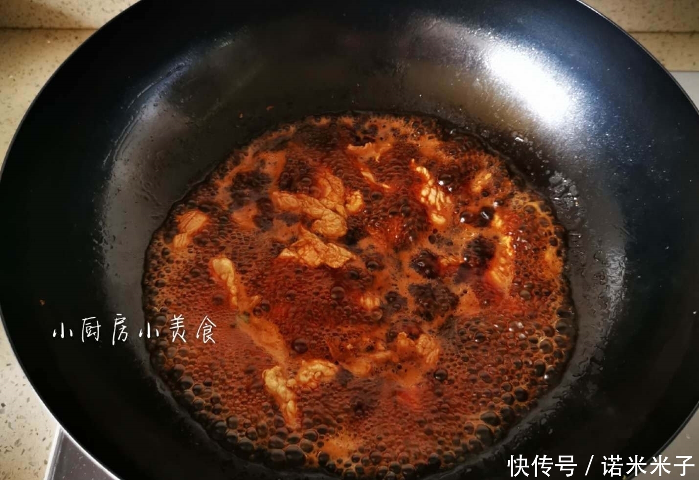 油豆腐|这食材多煮入味，配上肉味道更鲜，一口一个，下酒下饭