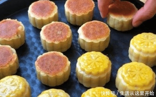 香甜可口|不用烤箱也能做月饼,做法简单,香甜可口,以后都不用买月饼了!