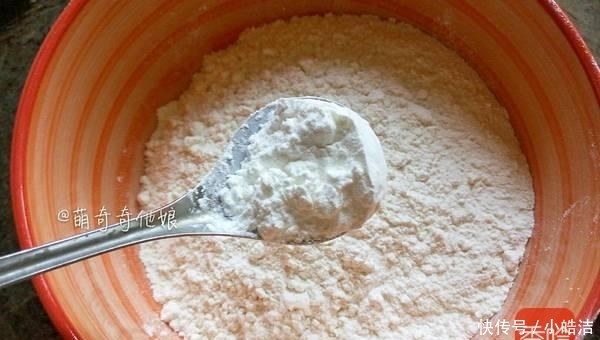  分钟|8分钟粗粮早餐饼，拌好面糊就能烙，吃过一次，天天想做，特简单