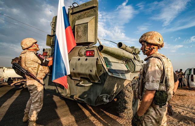 叙利亚政府军|以色列吹响复仇号角,俄罗斯军警却趁火打劫,以军未料到后院起火