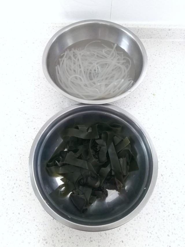  过瘾|老婆偷懒没炒菜，十几样蔬菜一锅烩，丈夫孩子却说吃得太过瘾了