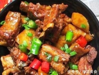  一家人|解馋开胃的几道家常菜，营养又健康，一家人吃得其乐融融