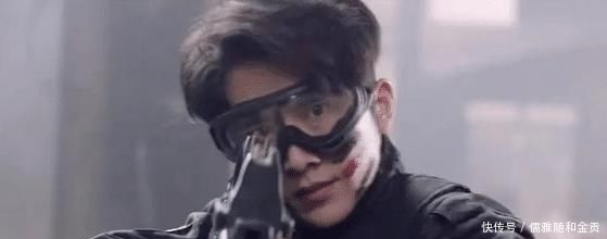 演技|《以家人之名》因贺子秋黑化变枪战戏，“张新成演技炸裂”成梗，懂自懂