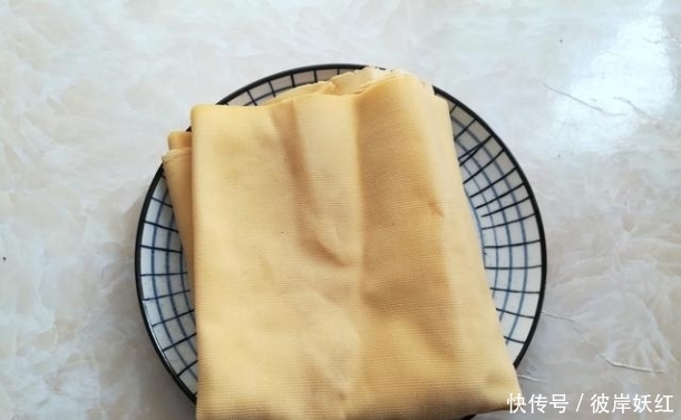 辣条|开学了,孩子就馋它,2块钱做一大盘,干净卫生,美味又实惠