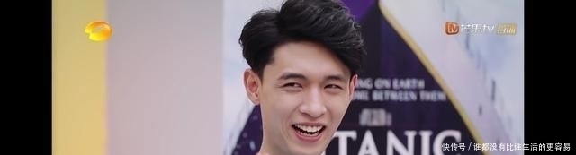 秦霄贤|德云女孩看过来! 沈腾都拯救不了的节目秦霄贤救了下来, 甜蜜暴击