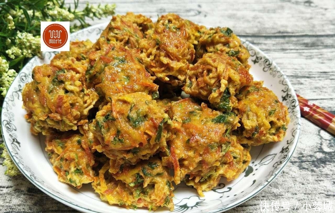 丸子|我炸的丸子,香脆酥软,怎么吃都不腻,边吃边炸,端上桌都快没了