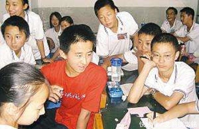 大学|10岁考入大学,又是全国最小的研究生、博士,为何最终选择沉寂