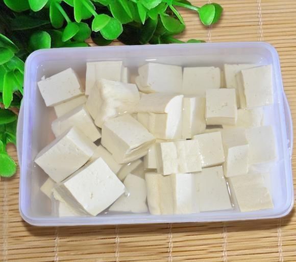 健康|菜市场里“这2种”豆腐再便宜也不要买,为了家人健康,别瞎省钱