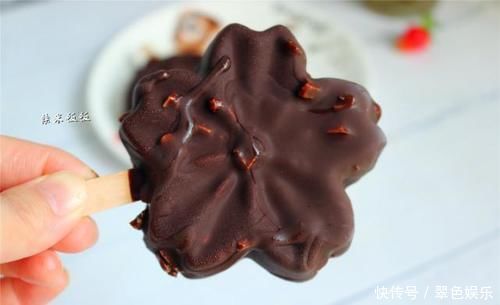 脆皮|夏天超火的脆皮雪糕,做法原来这么简单,学会在家做吧,太好吃了