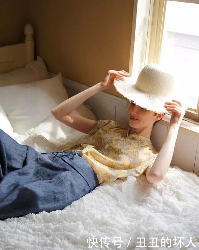 衣服|大胸与平胸,穿同一件衣服,有什么区别?