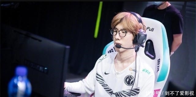 Rookie|Rookie表现被香锅点评,怎么能这么离谱,难道这都救不了IG吗?