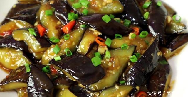 好吃|鱼香茄子的正确做法,不吸油不发黑更鲜香美味,比大鱼大肉好吃