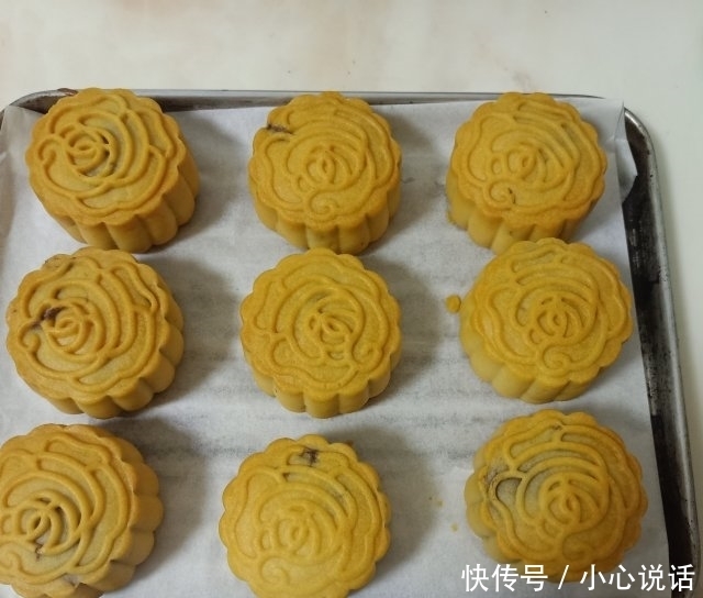 干净|红豆馅月饼,干净卫生,香而不腻