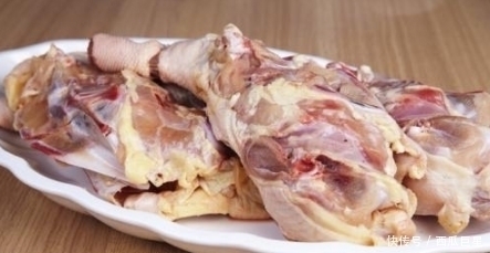 下酒菜|下酒菜别再吃花生米了,10块钱能买一兜,比花生米好吃