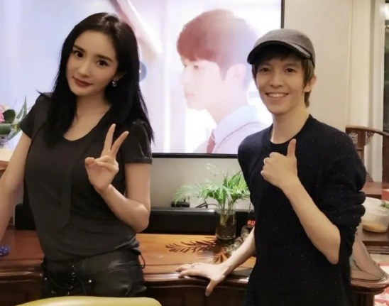  魏大勋|在魏大勋面前讨论杨幂怀孕趣事，不愧是不怕尴尬的郭敬明