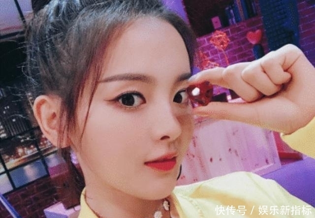 不用|胡一天:我终于不用低头拍了,乔欣:我可以穿高跟鞋拍摄