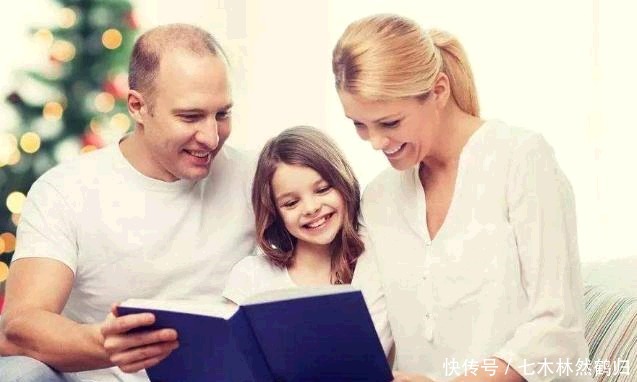 鼓励|多关注孩子,让他感觉到父母的疼爱,并鼓励他表达自己的情感