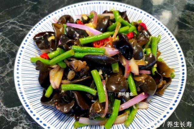 大鱼大肉|闺蜜来蹭饭，我做了5菜一汤，没有大鱼大肉，却吃得很满足