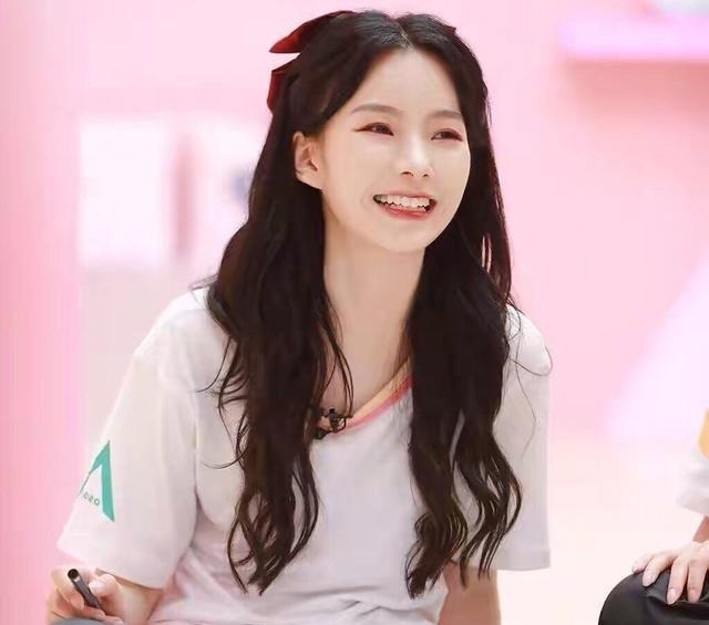 怪怪的|《创造营2020》郑乃馨和希林的发言怪怪的,她们经历了什么