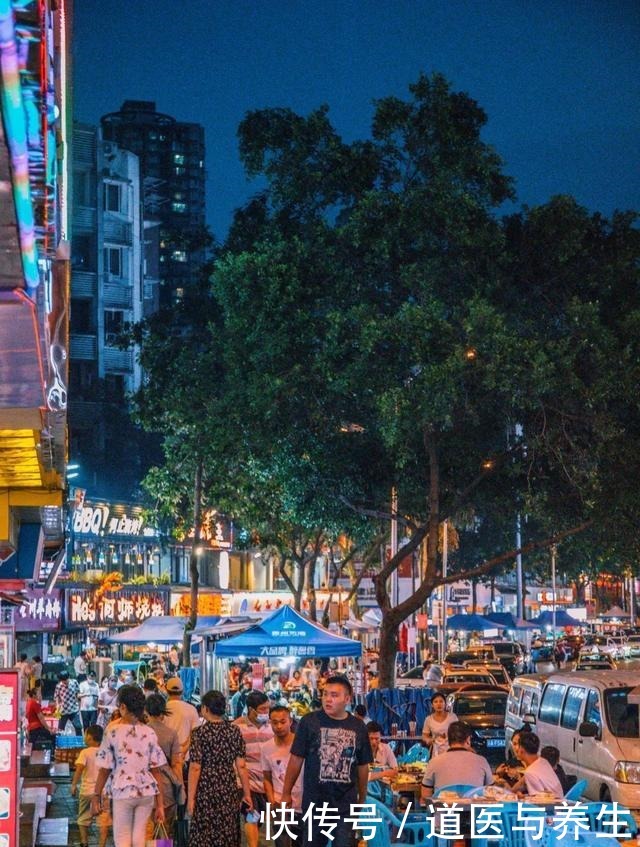 重庆|科园四路被严重低估的重庆夜宵大本营!