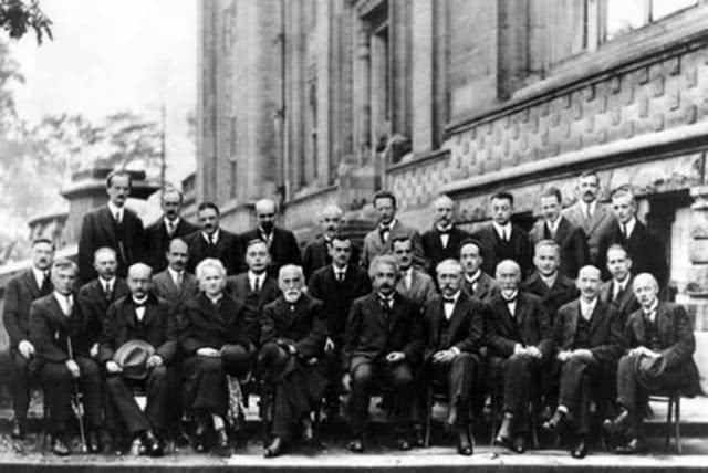 爱因斯坦|杨振宁:受邀和爱因斯坦交流1.5小时,但什么也没学到,很遗憾