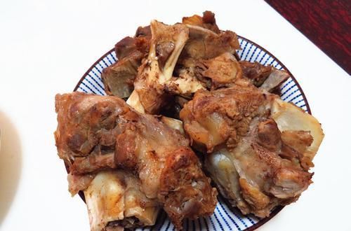 吃饭|一家三口吃饭,我准备了两菜一汤,老公说比吃大餐还要舒服!