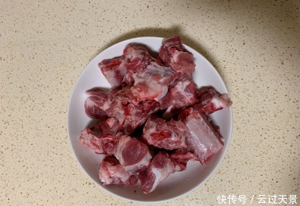 排骨|反复提醒,排骨别焯水!饭店都这样操作,排骨嫩滑多汁,太好吃了