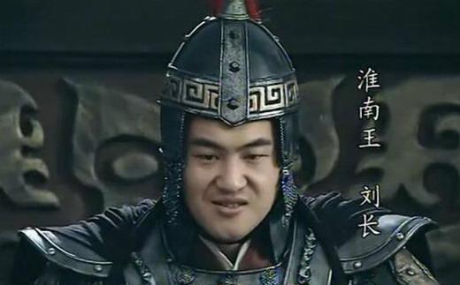 古人|古人为何动不动就举鼎？一个鼎几百公斤，他们真能举得起来吗？