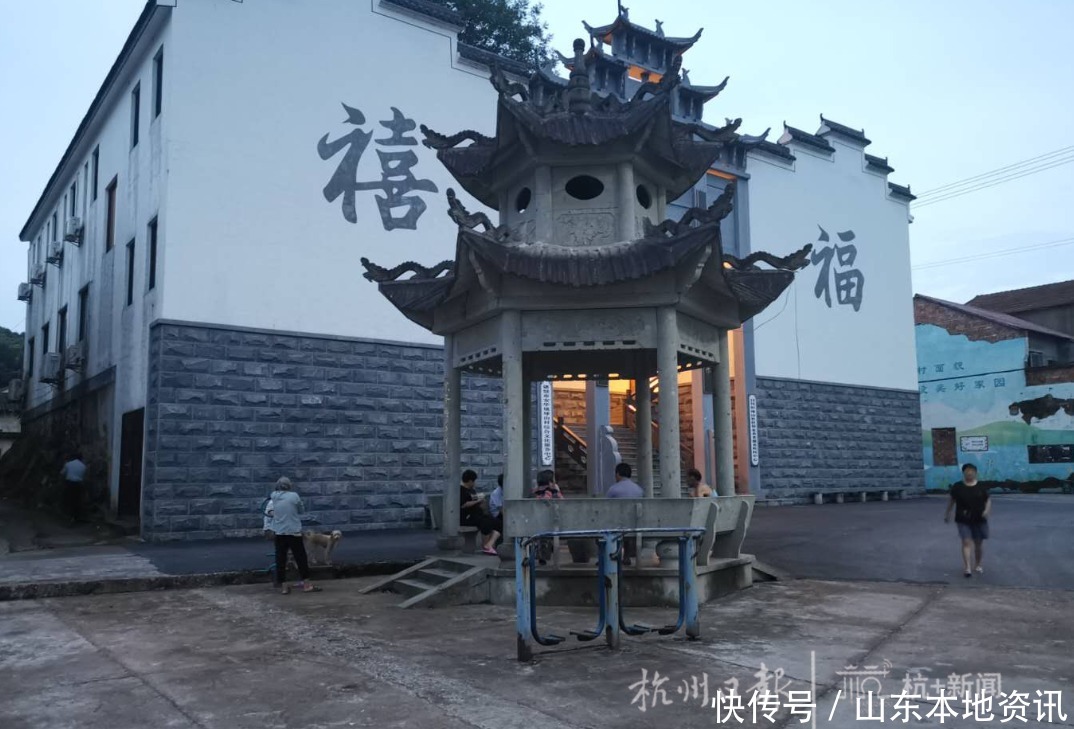  来某某|“经过吸粪车时，他停了一秒”