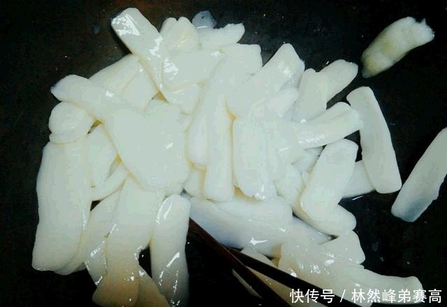  全家|天热真没胃口，简单快炒一盘它，好吃又开胃，全家抢着吃