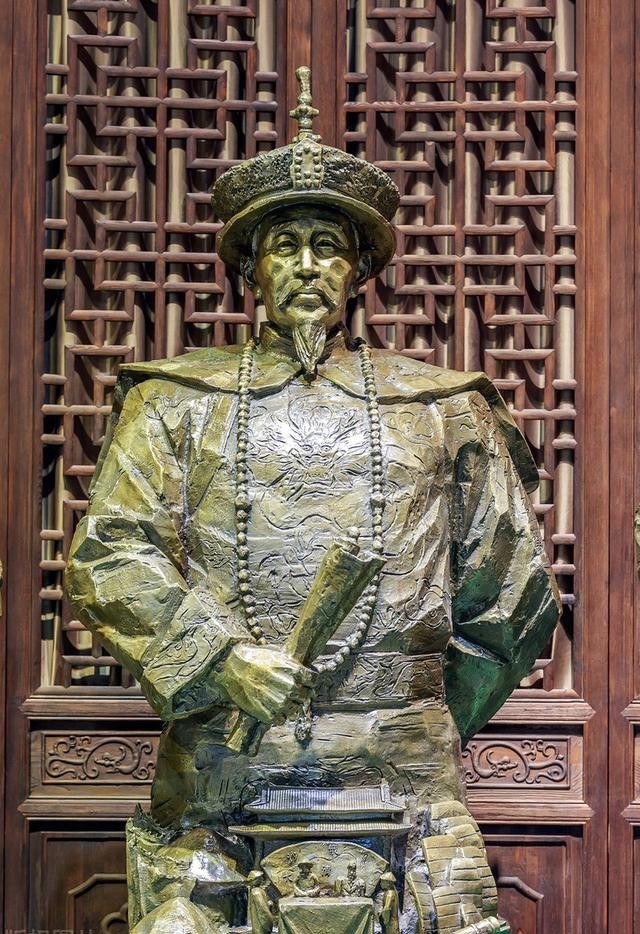 皇宫|皇宫里的外国画师——郎世宁，多亏他，现在能看到乾隆的真实面目