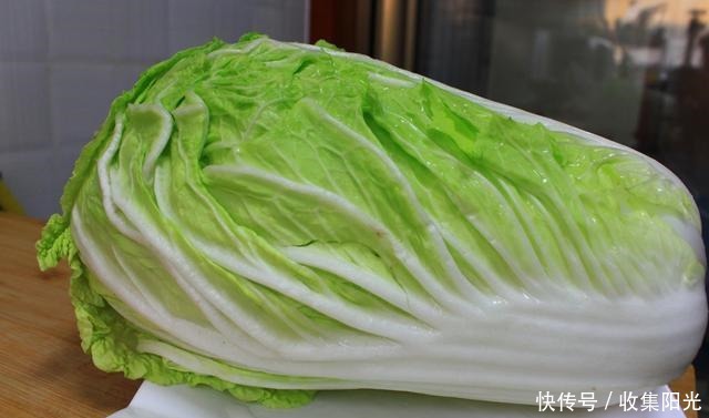 做法|白菜别炒着吃了,教你特色做法,酸爽开胃,下饭下酒特过瘾