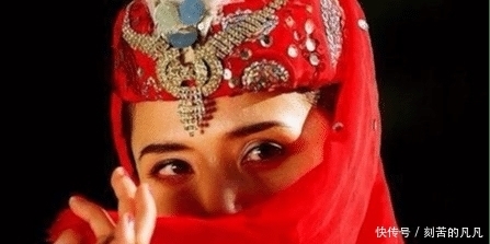 原因|维吾尔族美女为何不嫁汉族人? 原因: 有一个要求汉人无法满足