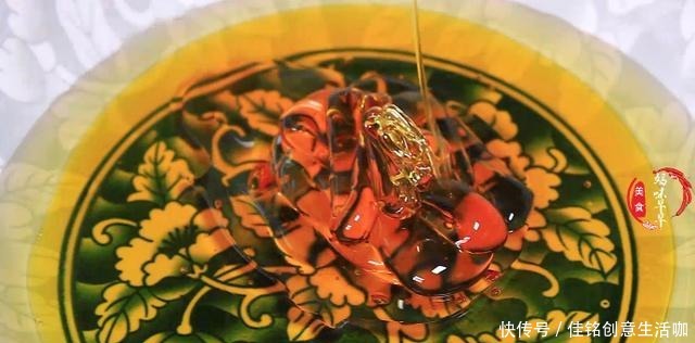 开裂|月饼怎么做好吃面点师教你正确做法，不开裂不塌陷，比买的还好