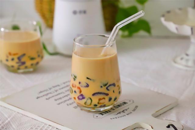 好喝|想喝奶茶不用买,简单3步在家就能做,醇香丝滑无添加,解渴好喝