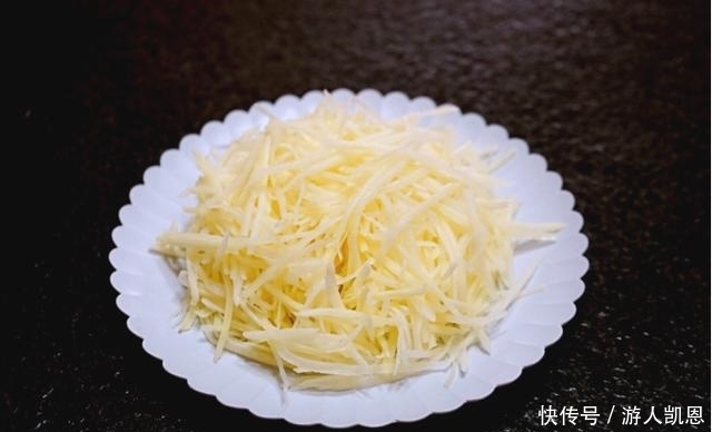 a1705|炒土豆丝虽然简单,这几个烹饪误区,不少人犯过,不爽脆