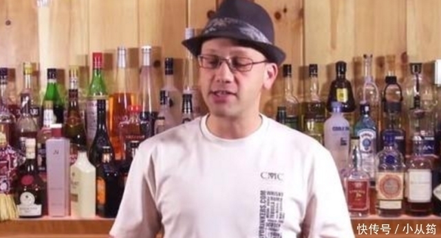 可乐|自己冻冰块是白色,为啥肯德基可乐里是透明的,内部员工透露方法