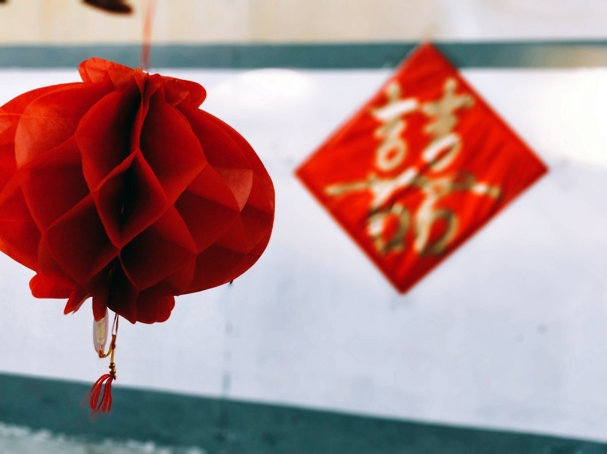 新郎|新郎接亲遇车祸致瘫获赔100万，新娘“离婚！赔偿我要分一半”