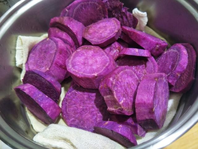 低脂|立秋到了,2样主食一起蒸,既低脂又防秋燥,看着就有食欲