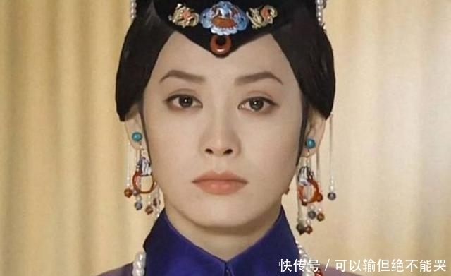 龙袍|她是历史上唯一穿着龙袍下葬的女子,衣服还是皇帝赏的