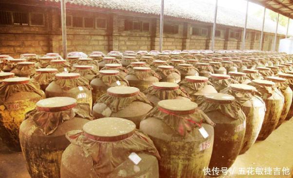 着不同|国内公认“尴尬”的4种酒,外行人瞧不上,内行人成箱买