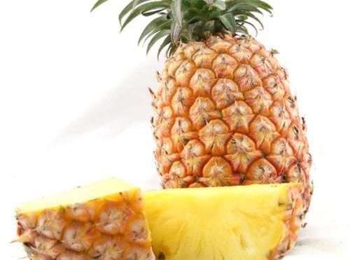 菠萝蛋白酶|让人倒下的不是病,是无知!菠萝的两大“禁忌”,别不当回事