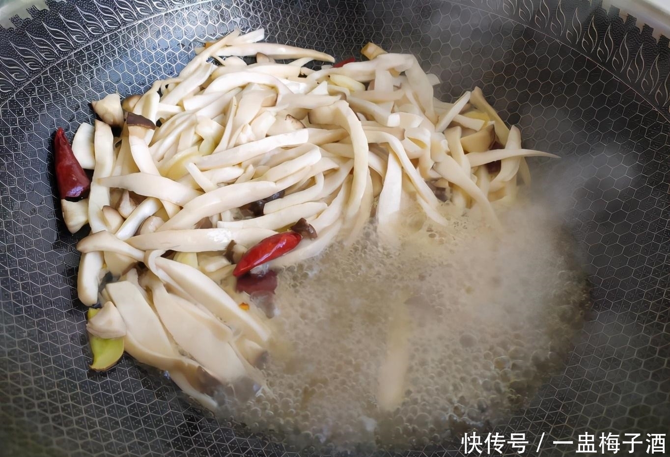 肉类|秋天大鱼大肉不如它,1个2元很实惠,营养价值不输肉类